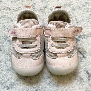 FREE w/purchase Baby shoes